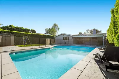 8746 8744 Ruffner Avenue, Northridge, CA 91343 - Photo 33