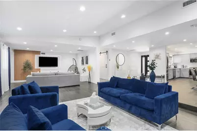 8746 8744 Ruffner Avenue, Northridge, CA 91343 - Photo 13