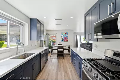 711 Stepney Street, Inglewood, CA 90302 - Photo 3