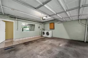 18347 Saticoy St, Reseda, CA 91335 - Photo 25
