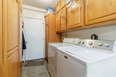 10457 Variel Avenue, Chatsworth, CA 91311 - Photo 37