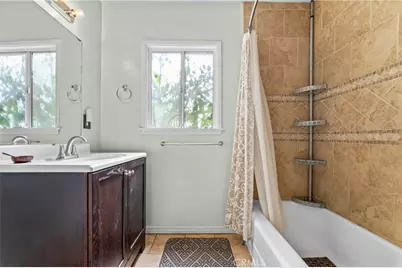 13675 Rayen Street, Arleta, CA 91331 - Photo 9