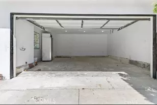 6454 Baird Ave, Reseda, CA 91335 - Photo 3