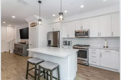 1530 E Thompson Boulevard, Ventura, CA 93001 - Photo 13