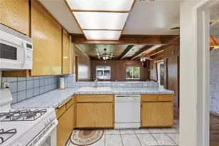 13419 Reliance St, Arleta, CA 91331 - Photo 7