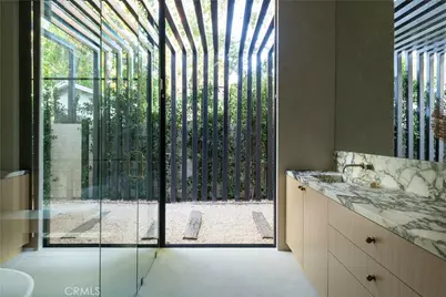 23340 Collins, Woodland Hills, CA 91367 - Photo 29