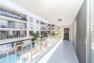 7260 Hillside Ave, Los Angeles, CA 90046 - Photo 11