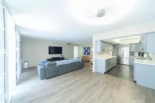 7260 Hillside Ave, Los Angeles, CA 90046 - Photo 3