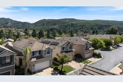 2931 Capella Way, Thousand Oaks, CA 91362 - Photo 33