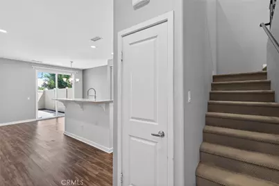 10250 Angel Lane, Pacoima, CA 91331 - Photo 5