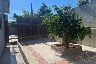 12729 Judd, Pacoima, CA 91331 - Photo 13