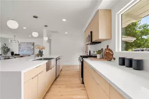 21731 Bryant, Canoga Park, CA 91304 - Photo 19