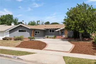 21731 Bryant, Canoga Park, CA 91304 - Photo 3