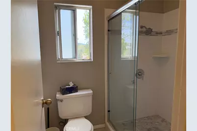 22636 Cardiff, Saugus, CA 91350 - Photo 23