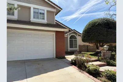 22636 Cardiff, Saugus, CA 91350 - Photo 3