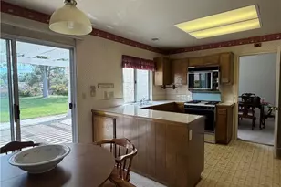 22636 Cardiff, Saugus, CA 91350 - Photo 13