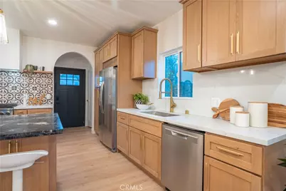 6325 Long Street, Los Angeles, CA 90043 - Photo 9