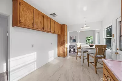 10826 Blucher, Granada Hills, CA 91344 - Photo 15