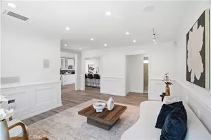 17721 Burbank, Encino, CA 91316 - Photo 5