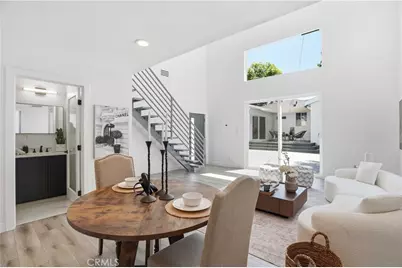 17721 Burbank, Encino, CA 91316 - Photo 39