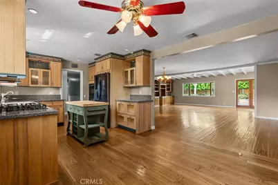 9819 Nestle, Northridge, CA 91325 - Photo 11