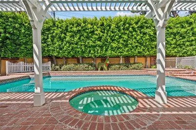 9819 Nestle, Northridge, CA 91325 - Photo 35