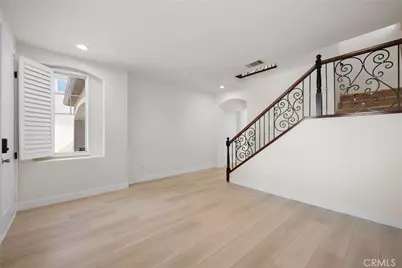 28907 Mirada Circulo, Valencia, CA 91354 - Photo 5