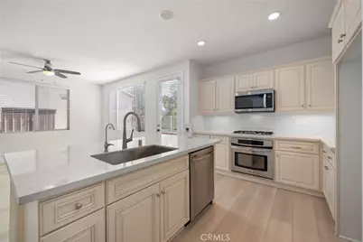 28907 Mirada Circulo, Valencia, CA 91354 - Photo 13