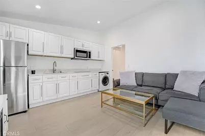 18216 Hartland Street, Reseda, CA 91335 - Photo 27