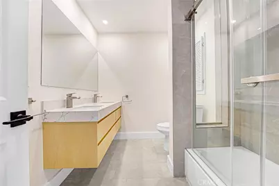 18216 Hartland Street, Reseda, CA 91335 - Photo 11