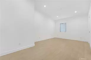 18216 Hartland St, Reseda, CA 91335 - Photo 15