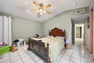 5504 E White Lane, Bakersfield, CA 93307 - Photo 17