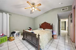 5504 E White Ln, Bakersfield, CA 93307 - Photo 17