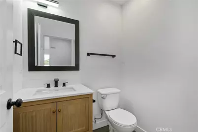 759 E 25th, Los Angeles, CA 90011 - Photo 11