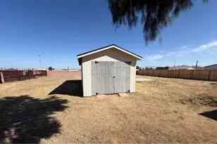 716 W Church Ave, Ridgecrest, CA 93555 - Photo 13