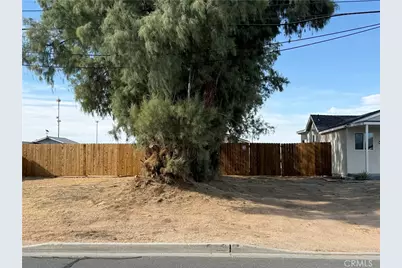 716 W Church Avenue, Ridgecrest, CA 93555 - Photo 17