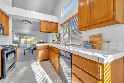 40432 Aster, Palmdale, CA 93551 - Photo 9