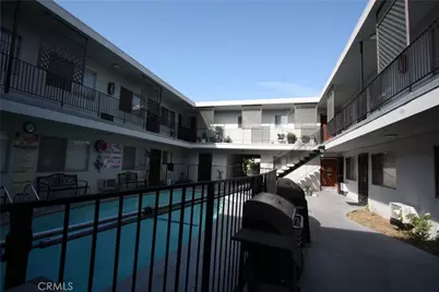 7524 Haskell, Van Nuys, CA 91406 - Photo 7