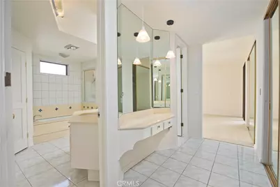 5340 Yarmouth #205, Encino, CA 91316 - Photo 13