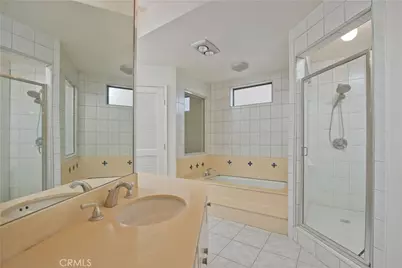 5340 Yarmouth #205, Encino, CA 91316 - Photo 15