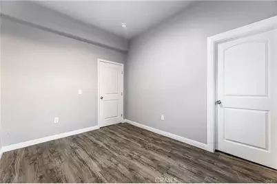 3786 Dublin, Los Angeles, CA 90018 - Photo 23