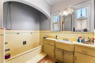 3786 Dublin, Los Angeles, CA 90018 - Photo 15