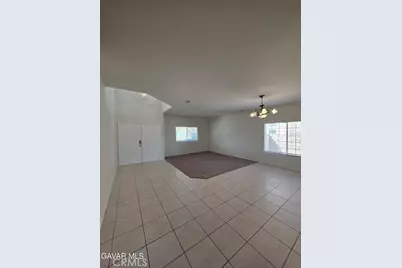 3321 Sungate, Palmdale, CA 93551 - Photo 3