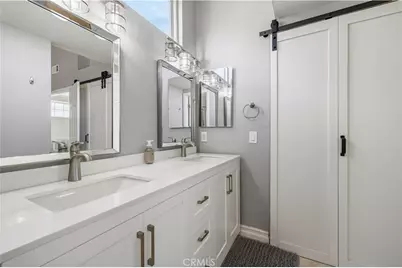 28245 Stonington, Saugus, CA 91350 - Photo 45