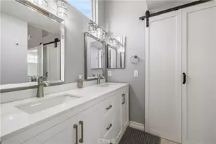 28245 Stonington, Saugus, CA 91350 - Photo 45