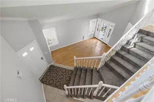 28245 Stonington, Saugus, CA 91350 - Photo 19