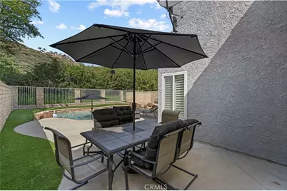 28245 Stonington, Saugus, CA 91350 - Photo 57