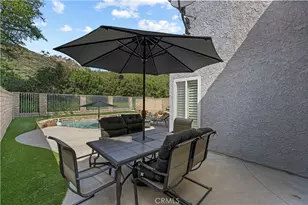 28245 Stonington, Saugus, CA 91350 - Photo 57