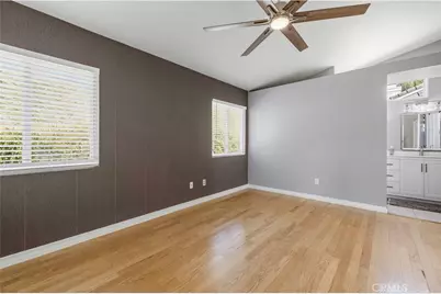 28245 Stonington, Saugus, CA 91350 - Photo 39