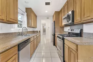 14962 Genoa, Sylmar, CA 91342 - Photo 13